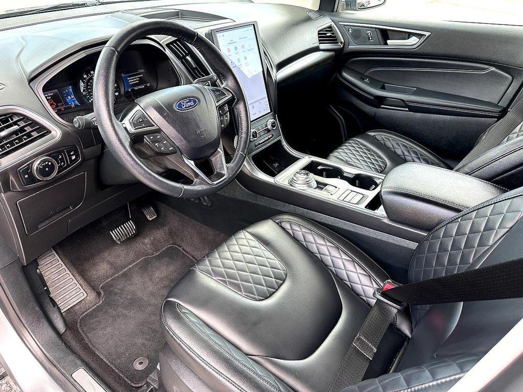 used 2024 Ford Edge car, priced at $29,130