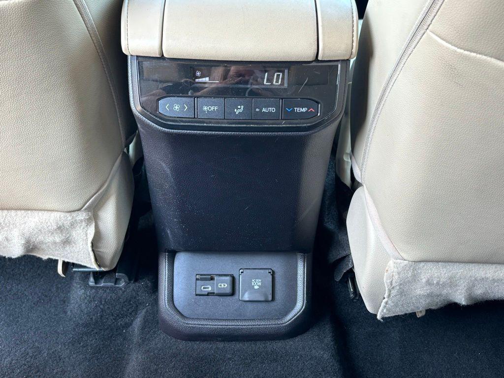 used 2023 Toyota Highlander car, priced at $37,375