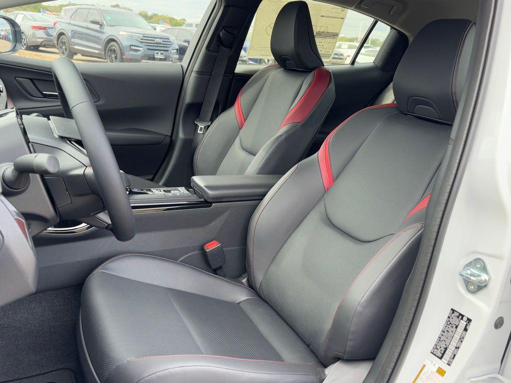 new 2026 Toyota Prius Plug-In Hybrid car, priced at $46,282