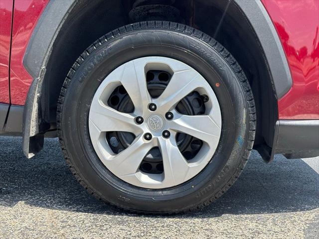 used 2022 Toyota RAV4 car, priced at $25,152