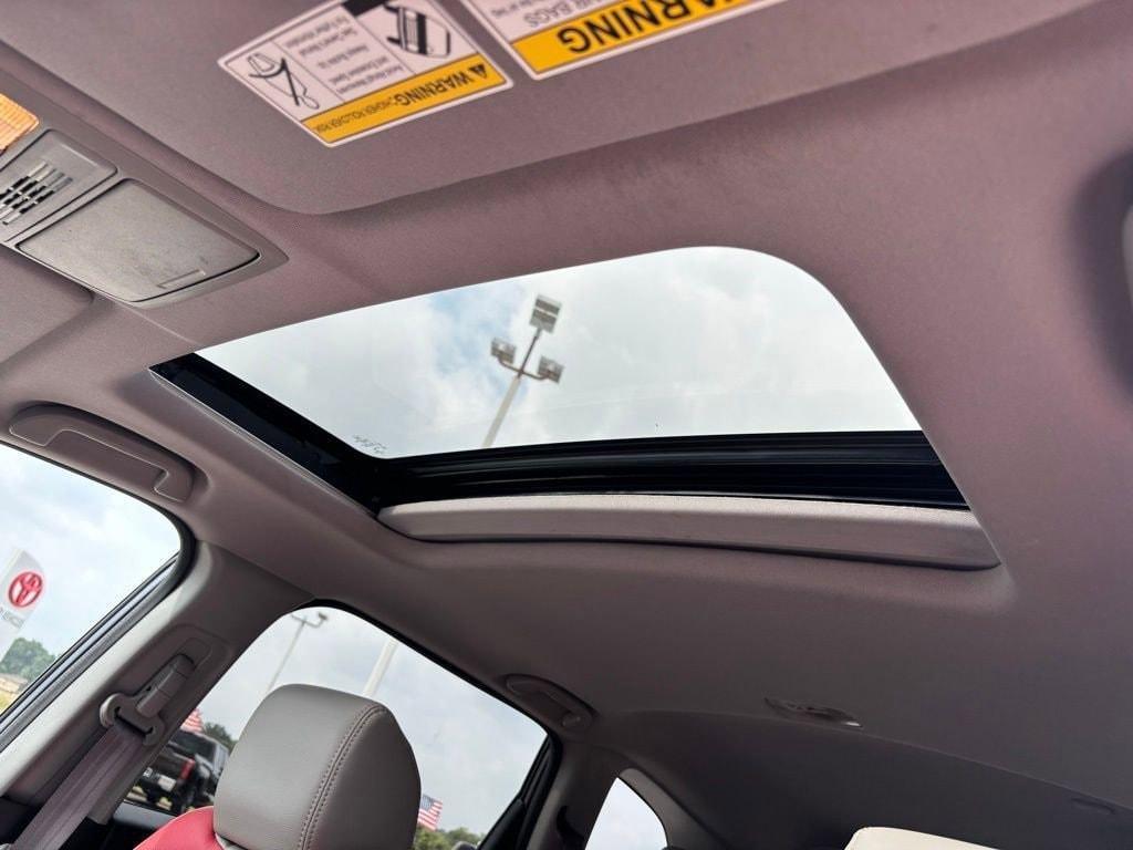 used 2022 Honda CR-V car, priced at $26,211