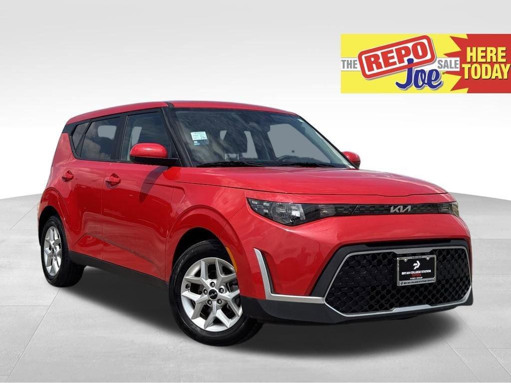 used 2024 Kia Soul car, priced at $17,694