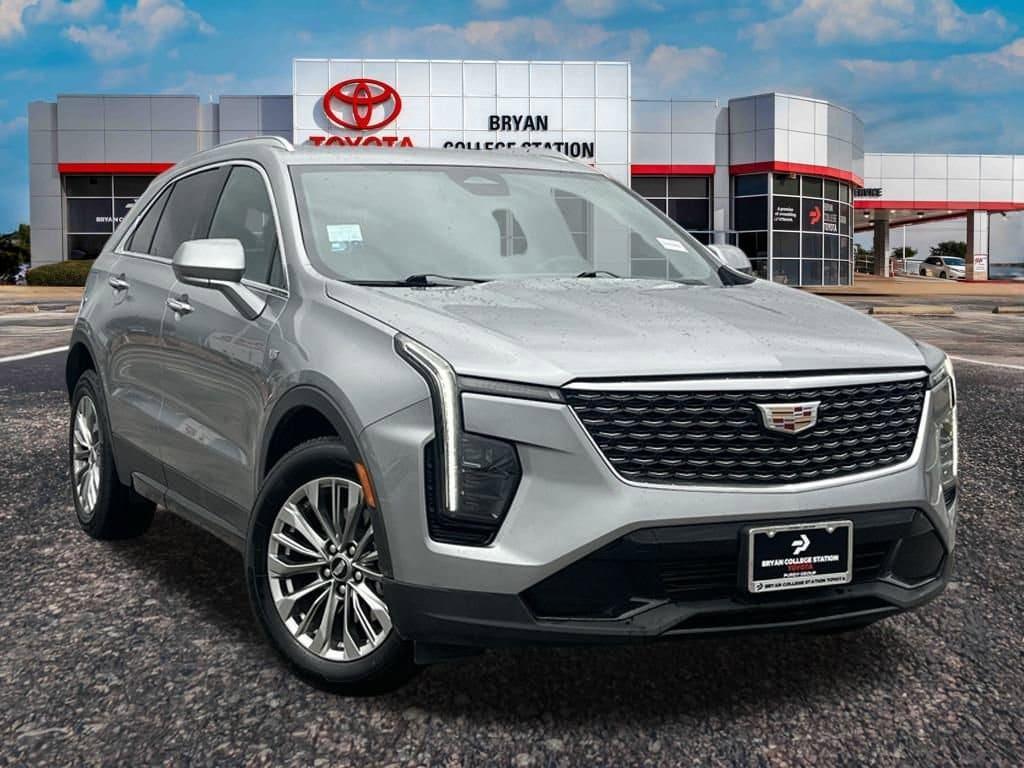 used 2024 Cadillac XT4 car, priced at $34,690