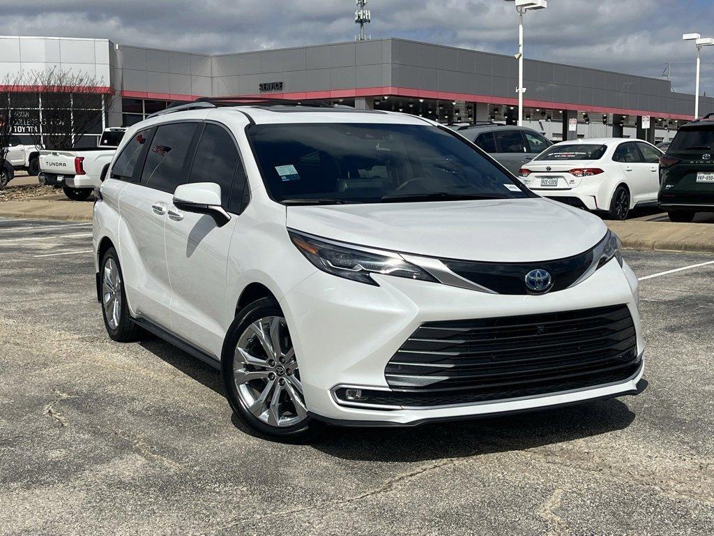 used 2024 Toyota Sienna car, priced at $54,981