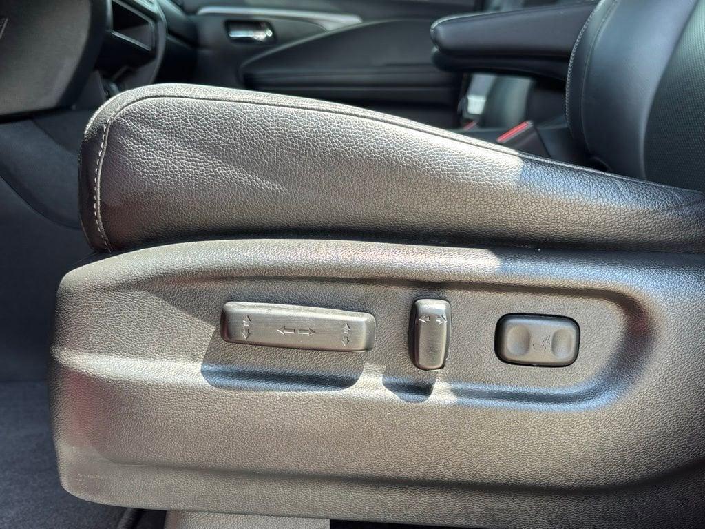 used 2023 Honda Ridgeline car, priced at $33,818