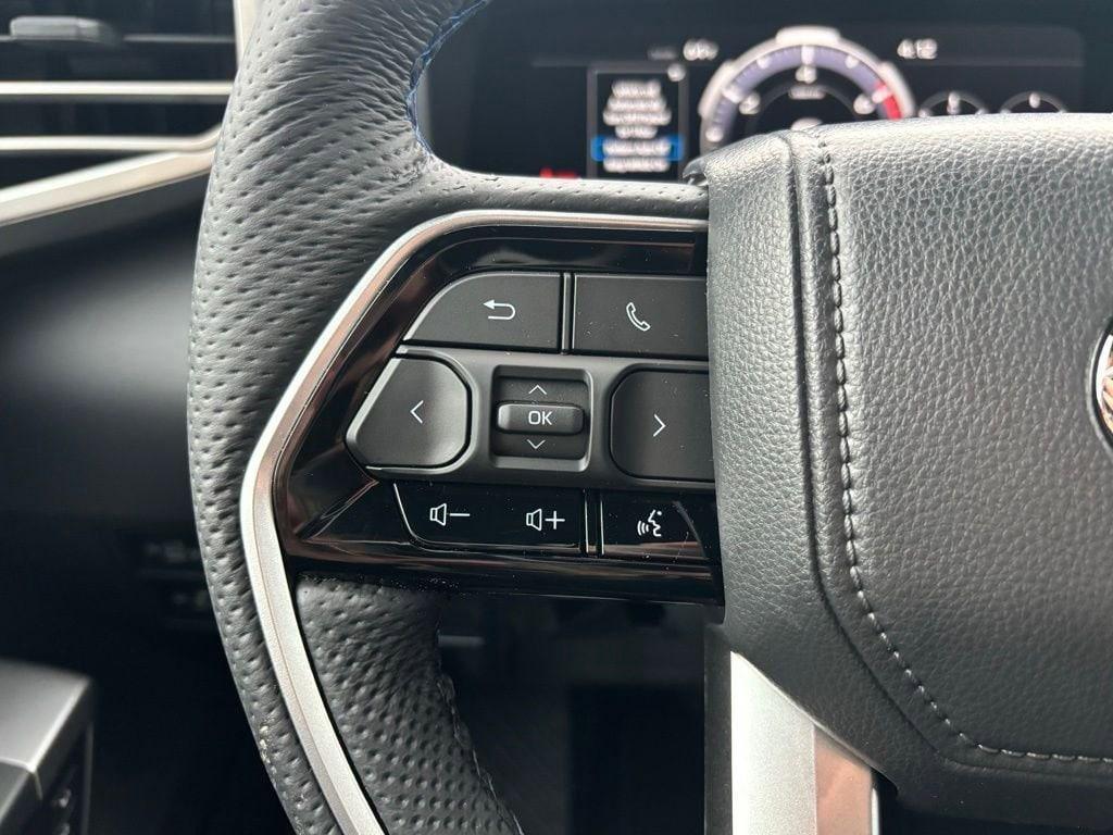 new 2025 Toyota Tundra Hybrid car, priced at $73,117