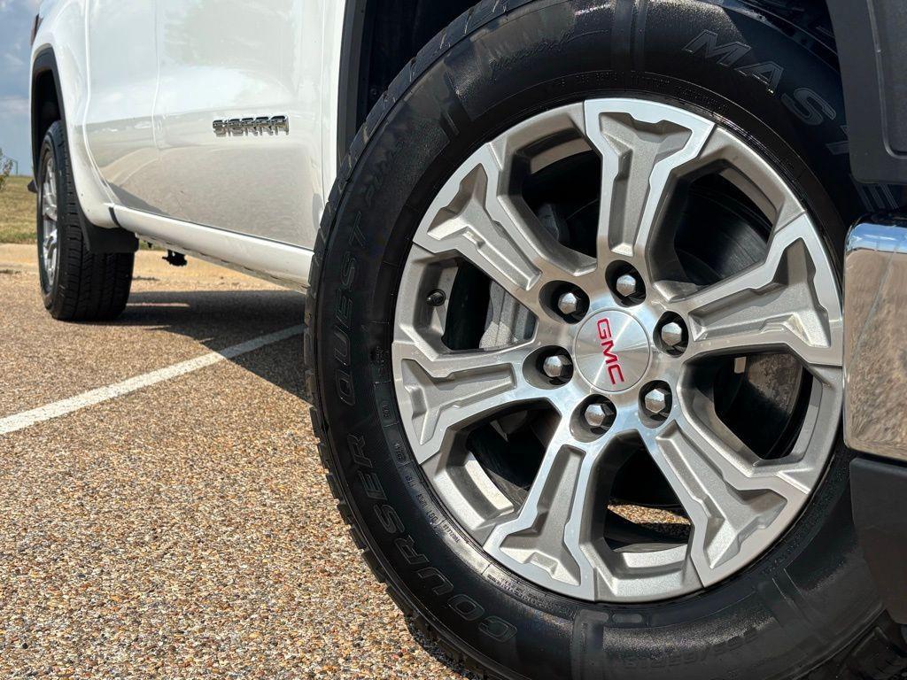 used 2024 GMC Sierra 1500 car, priced at $36,797