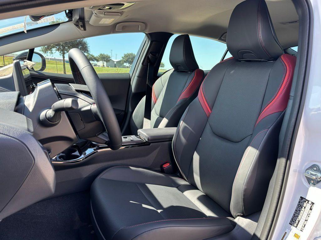 new 2025 Toyota Prius Plug-In Hybrid car, priced at $45,862