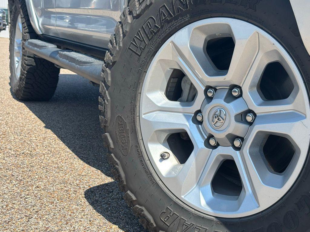 used 2016 Toyota 4Runner car, priced at $27,991