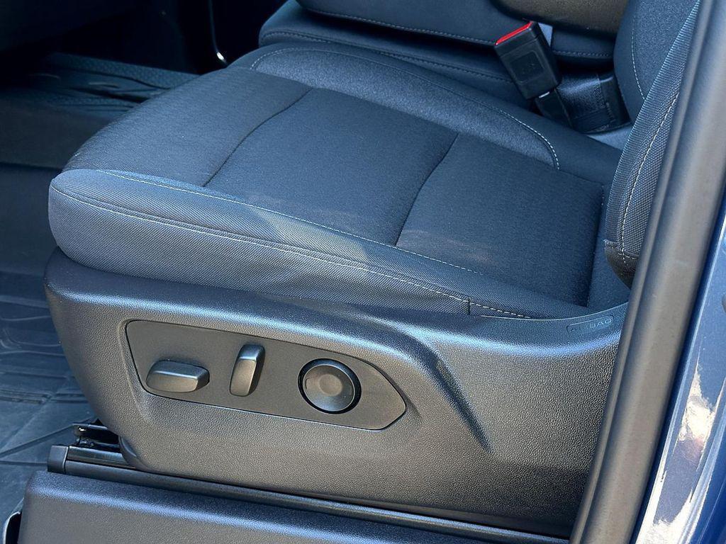 used 2024 Chevrolet Silverado 1500 car, priced at $41,991