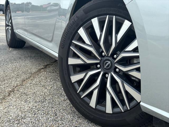 used 2024 Nissan Altima car, priced at $20,432