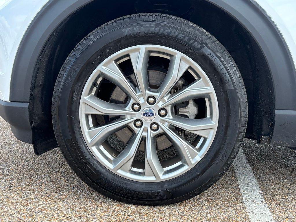 used 2023 Ford Explorer car, priced at $30,991
