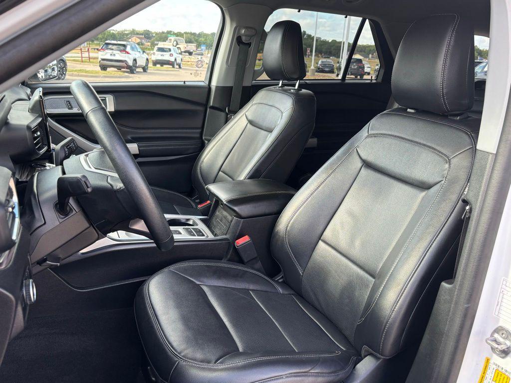 used 2023 Ford Explorer car, priced at $30,991