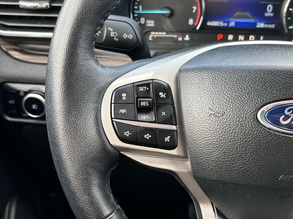 used 2023 Ford Explorer car, priced at $30,991