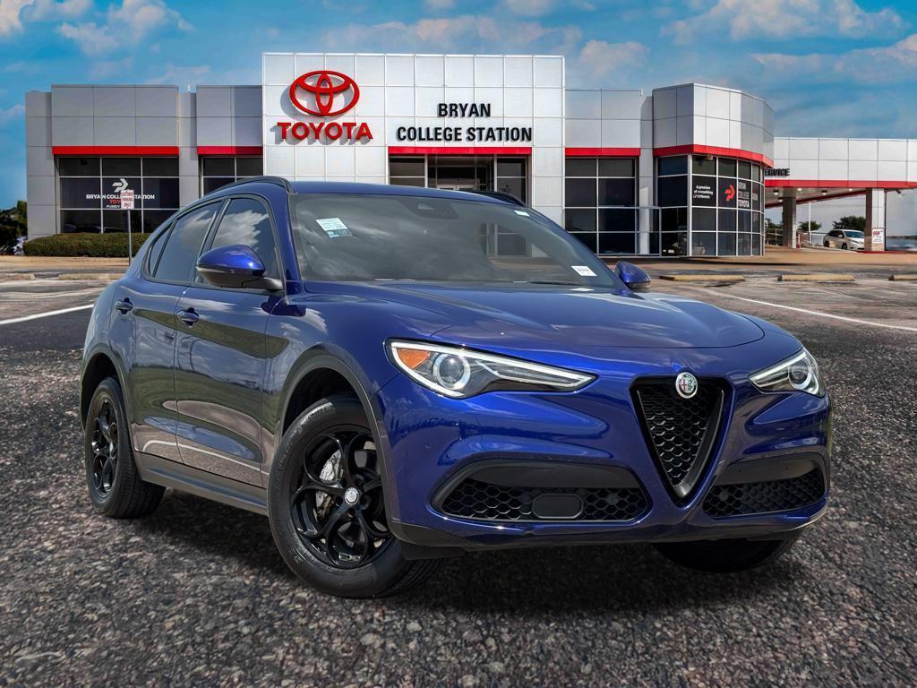 used 2022 Alfa Romeo Stelvio car, priced at $25,251