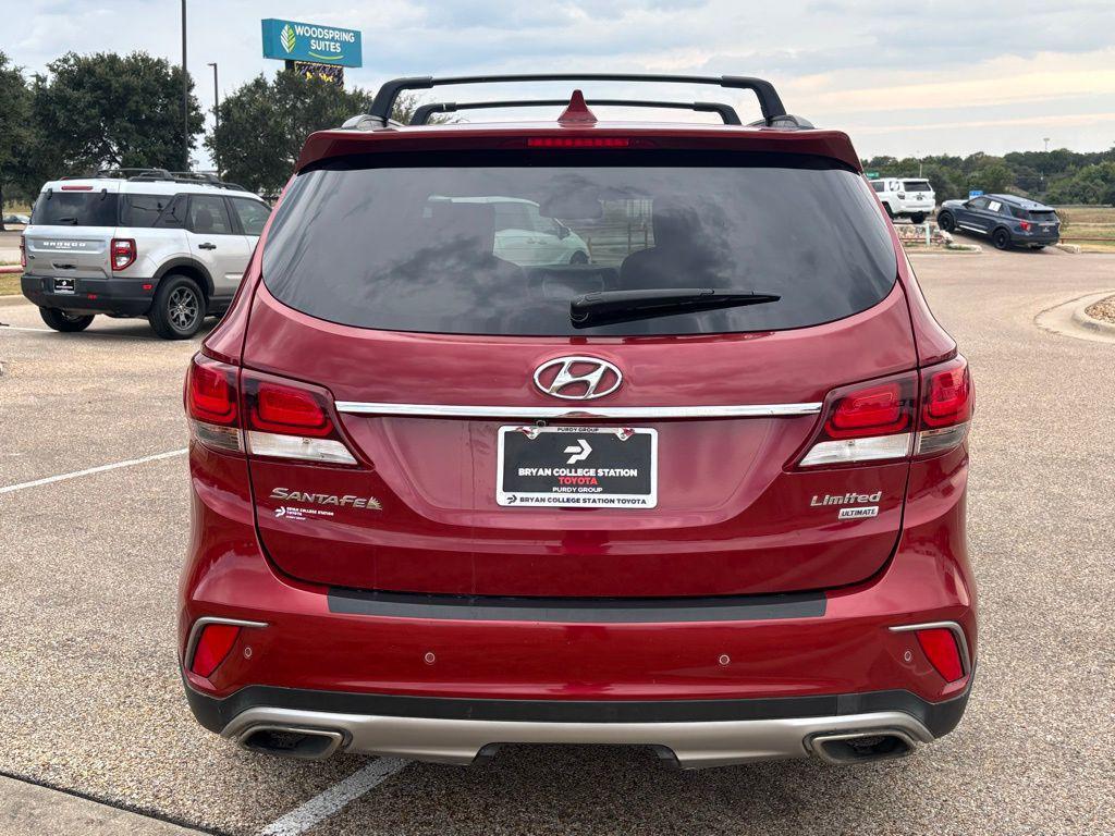 used 2018 Hyundai Santa Fe car, priced at $14,588