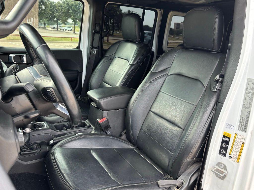 used 2021 Jeep Wrangler Unlimited car, priced at $31,888