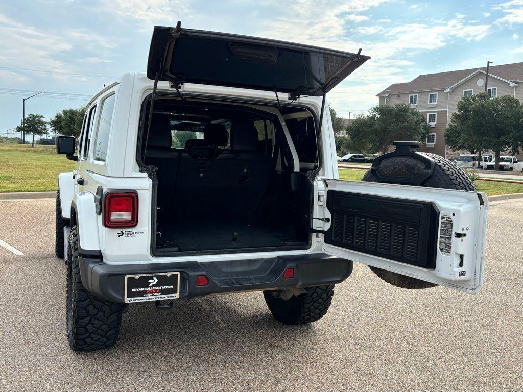 used 2021 Jeep Wrangler Unlimited car, priced at $31,888