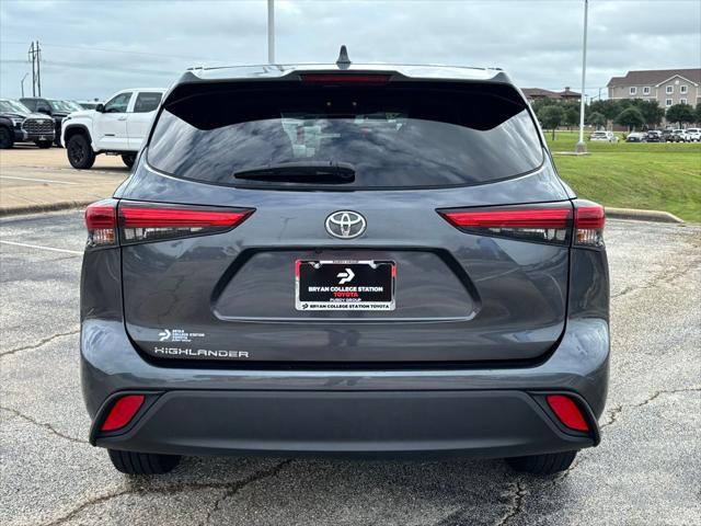 used 2020 Toyota Highlander car, priced at $24,777