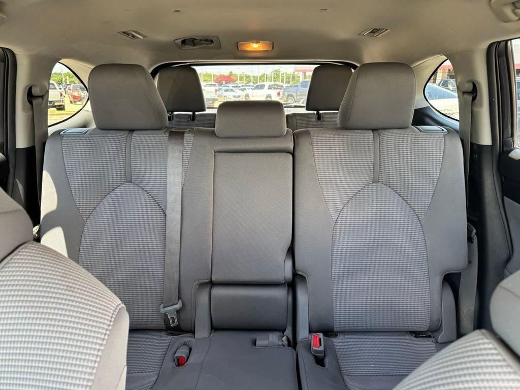 used 2020 Toyota Highlander car, priced at $24,991