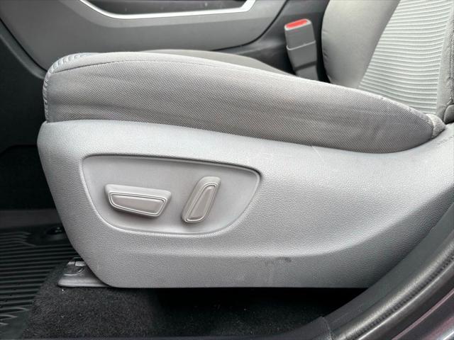 used 2020 Toyota Highlander car, priced at $24,777