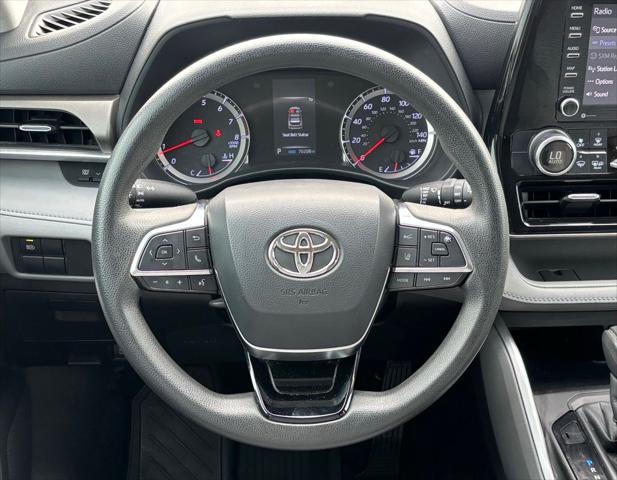 used 2020 Toyota Highlander car, priced at $24,777