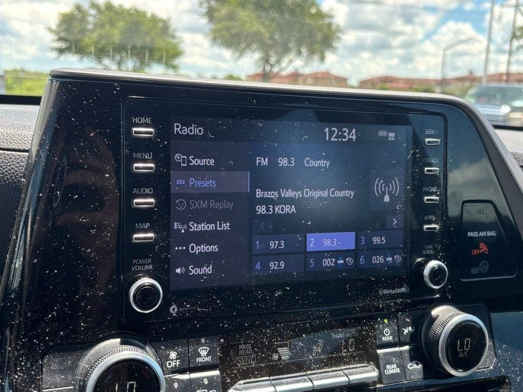 used 2020 Toyota Highlander car, priced at $24,991