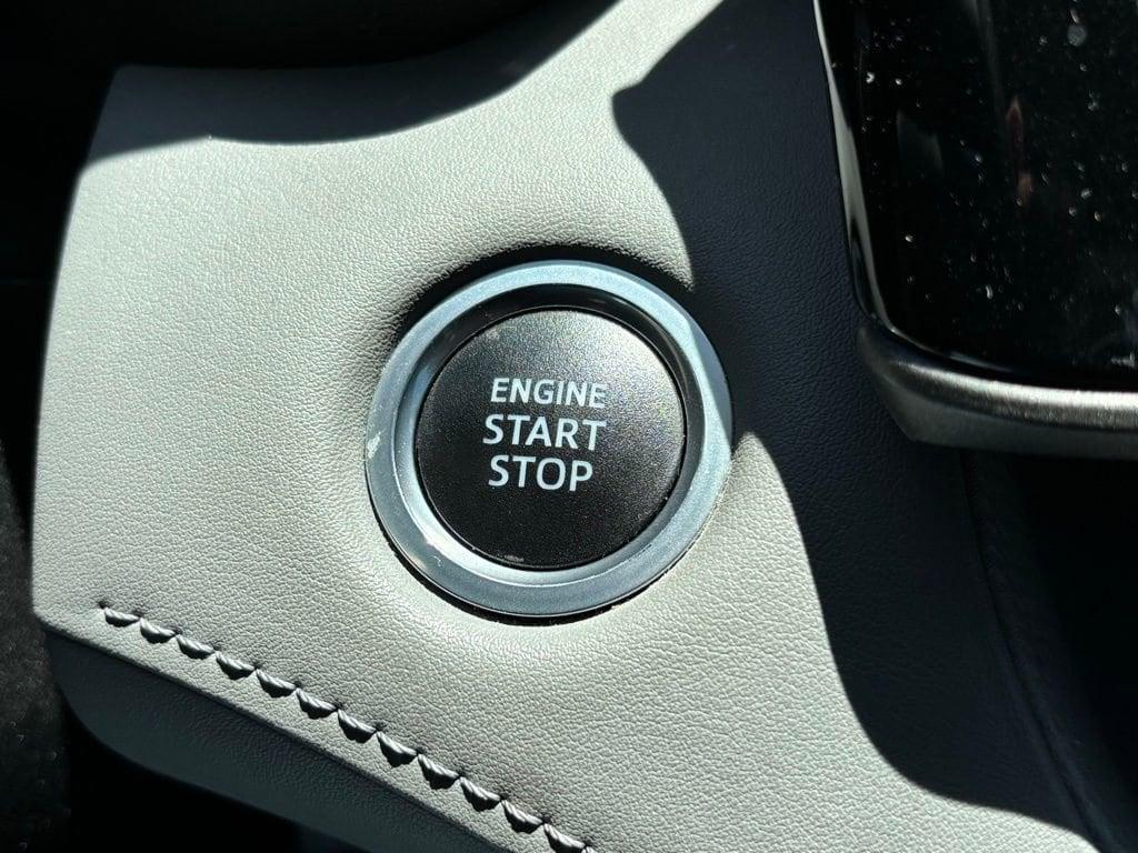 used 2020 Toyota Highlander car, priced at $24,991