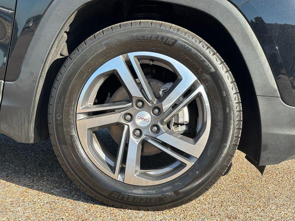 used 2021 GMC Terrain car, priced at $25,991
