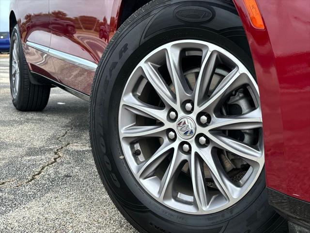 used 2024 Buick Enclave car, priced at $34,888