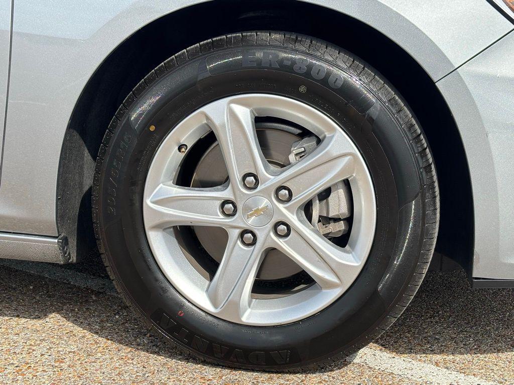 used 2023 Chevrolet Malibu car, priced at $17,319