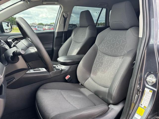 used 2020 Toyota RAV4 car, priced at $23,109