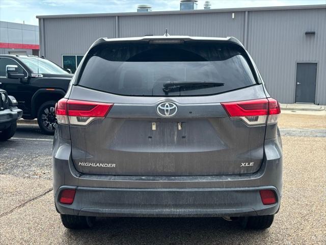 used 2017 Toyota Highlander car, priced at $18,388