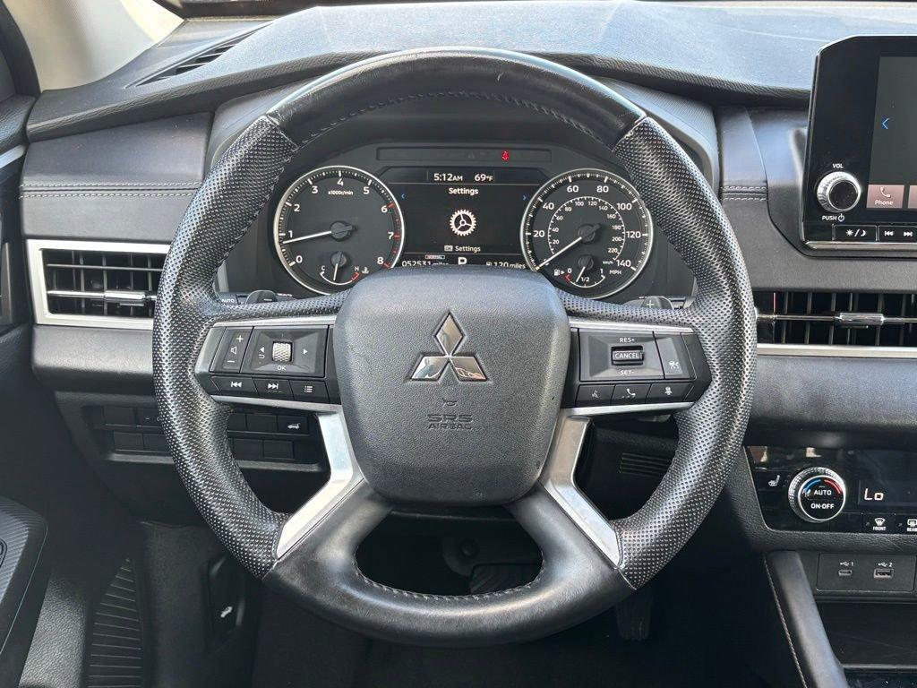 used 2023 Mitsubishi Outlander car, priced at $23,571