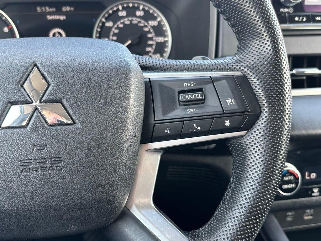 used 2023 Mitsubishi Outlander car, priced at $23,571