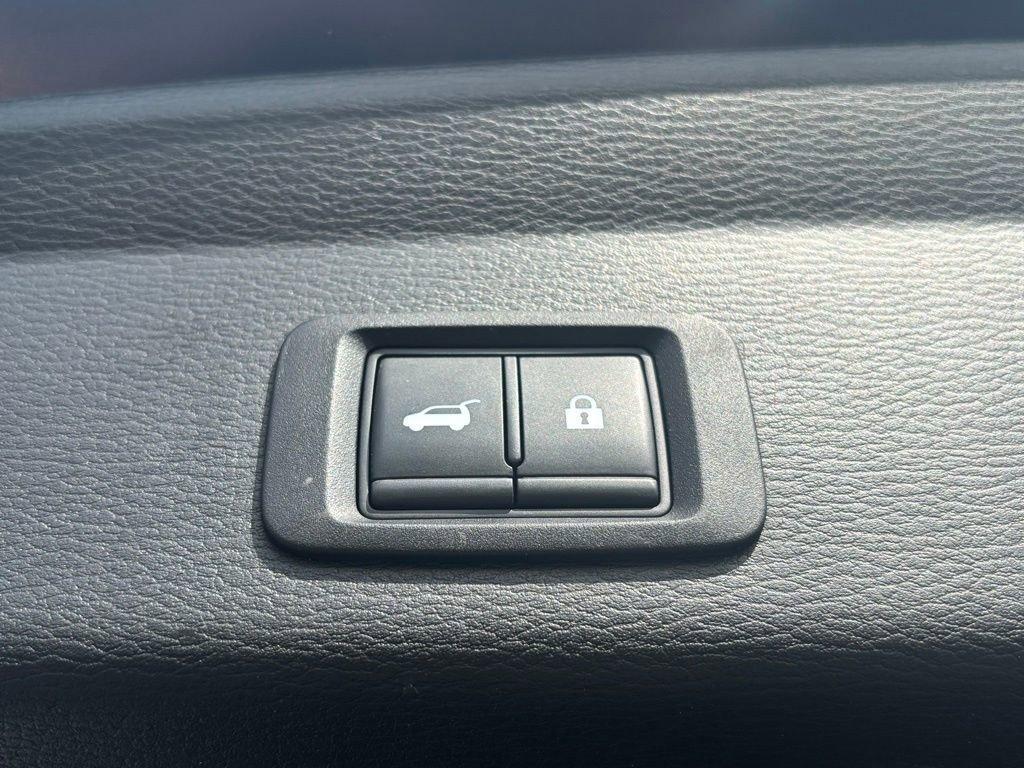 used 2023 Mitsubishi Outlander car, priced at $23,571
