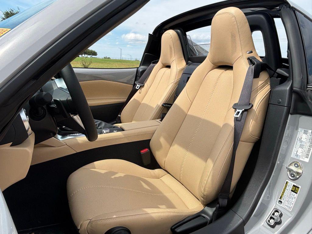 used 2025 Mazda MX-5 Miata RF car, priced at $35,991
