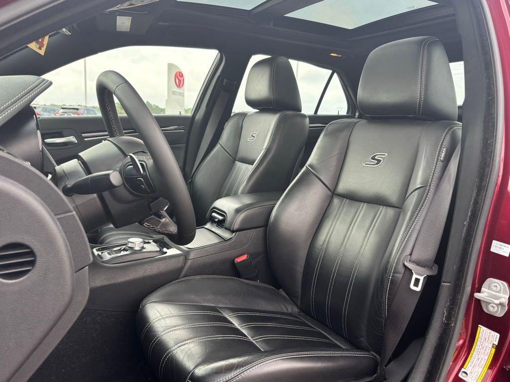used 2022 Chrysler 300 car, priced at $27,471