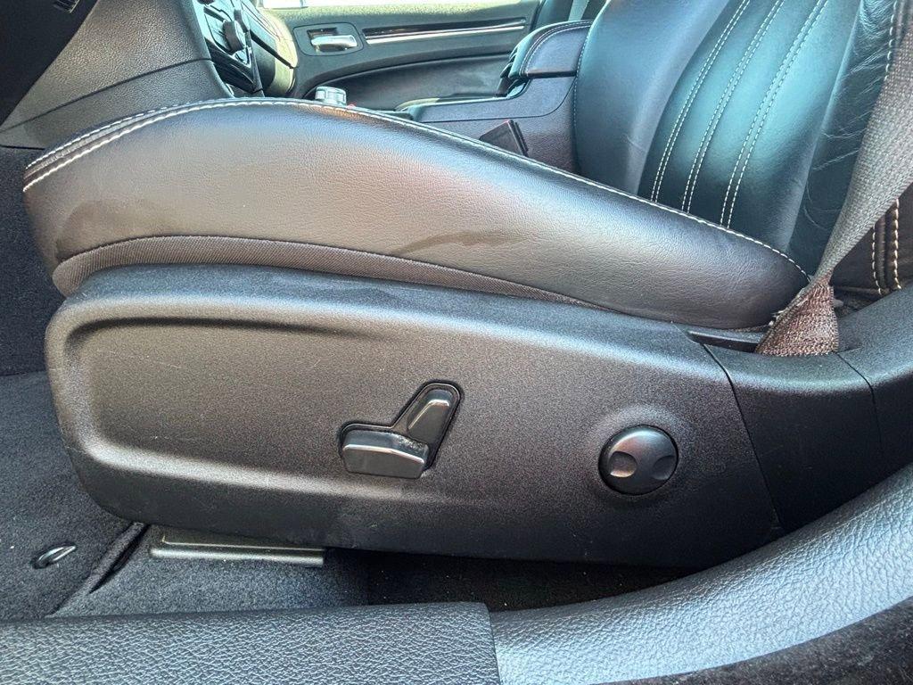 used 2022 Chrysler 300 car, priced at $25,055
