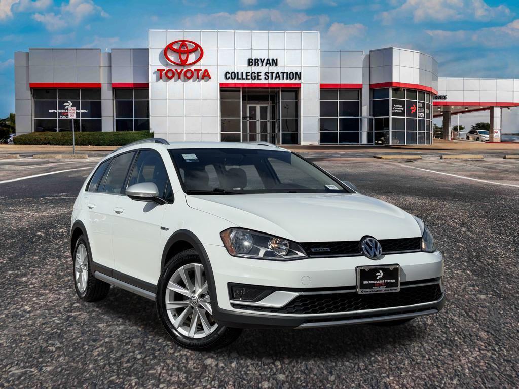 used 2017 Volkswagen Golf Alltrack car, priced at $9,521