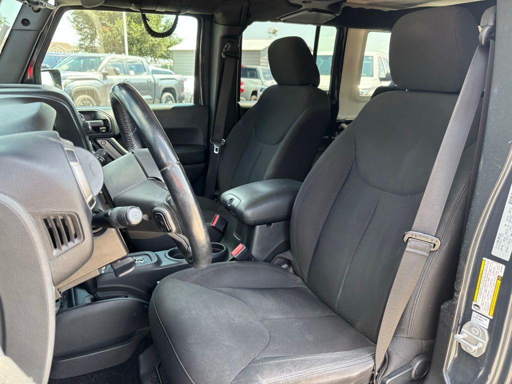 used 2016 Jeep Wrangler Unlimited car, priced at $20,958