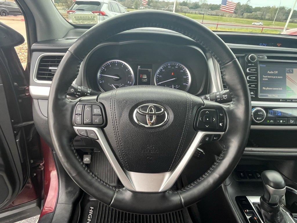 used 2019 Toyota Highlander car, priced at $23,981