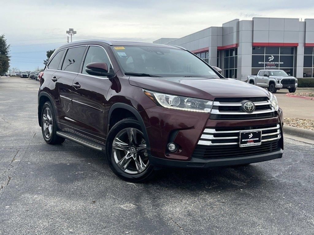 used 2019 Toyota Highlander car, priced at $23,981