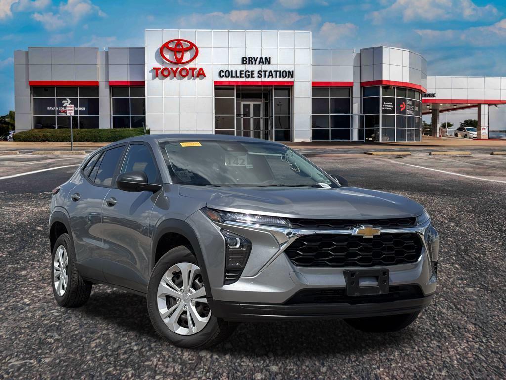used 2024 Chevrolet Trax car, priced at $21,991