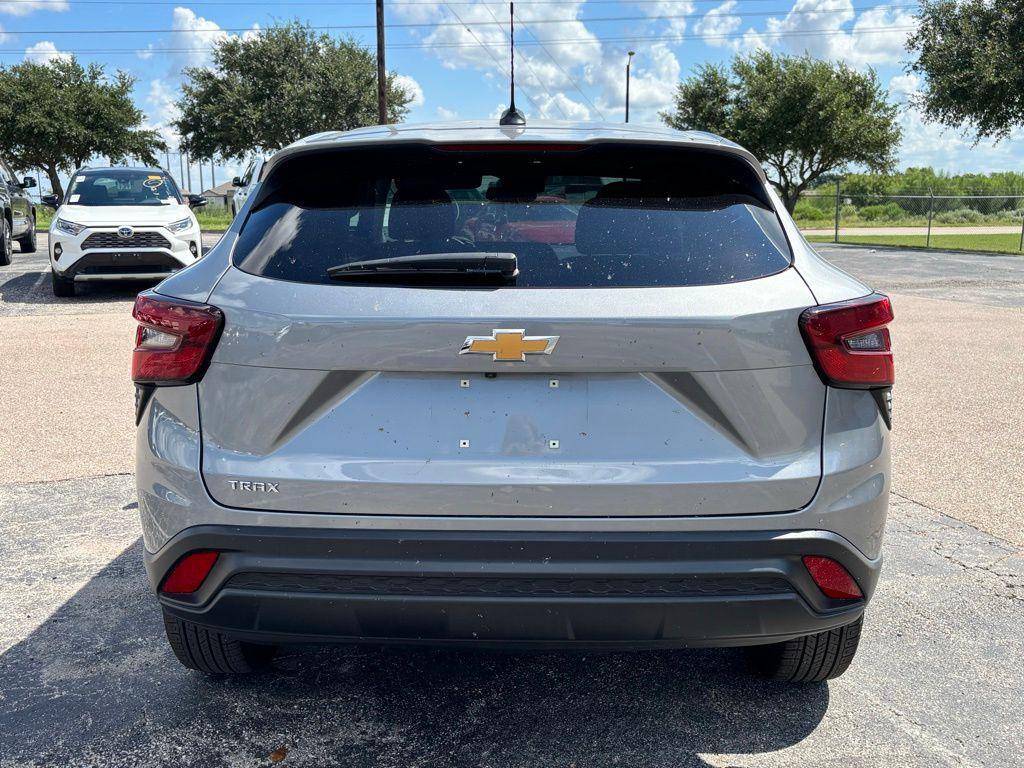 used 2024 Chevrolet Trax car, priced at $21,991