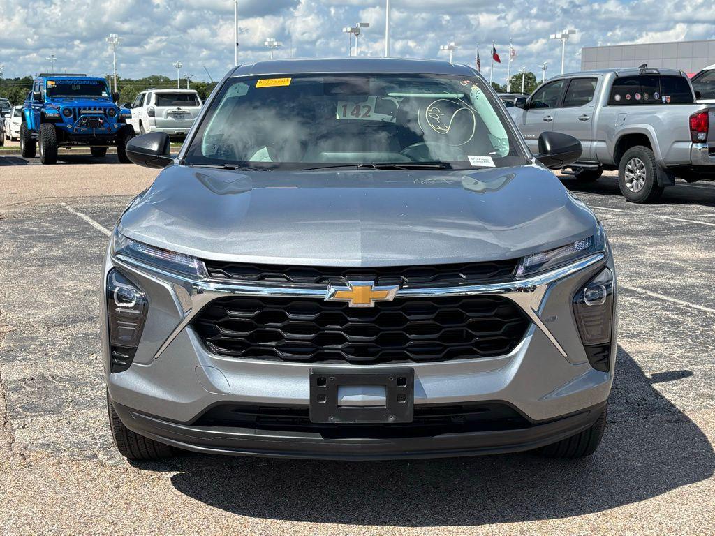 used 2024 Chevrolet Trax car, priced at $21,991