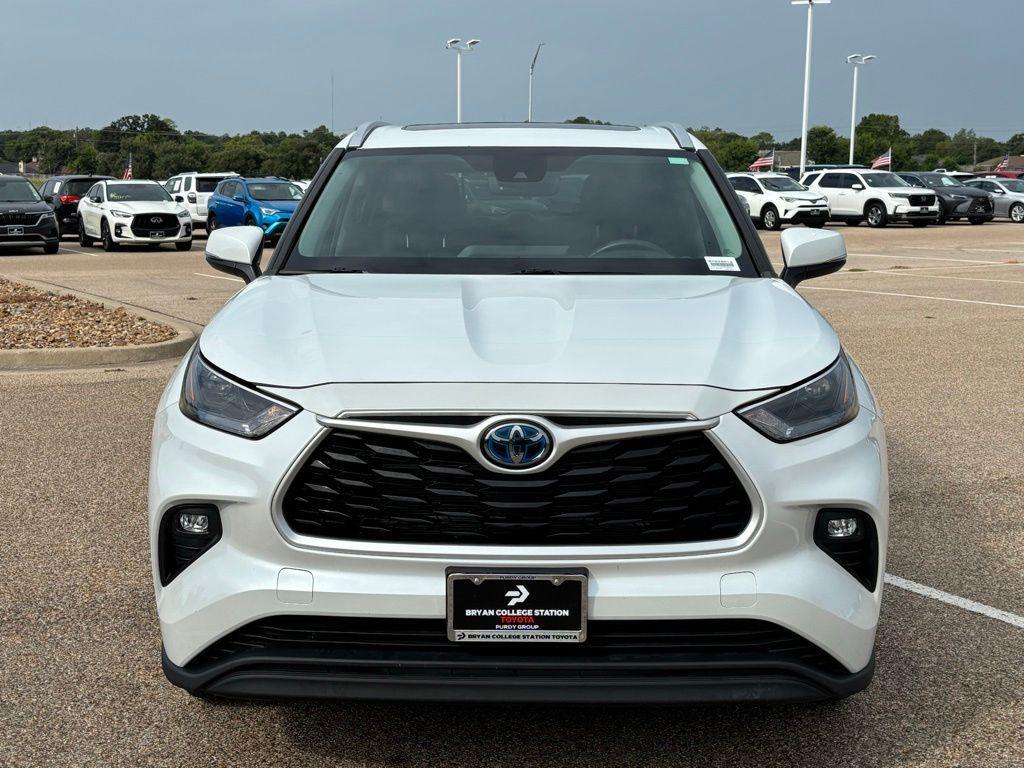 used 2023 Toyota Highlander Hybrid car, priced at $40,991