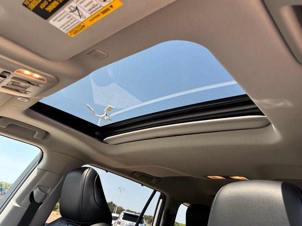 used 2024 Toyota Highlander car, priced at $35,871