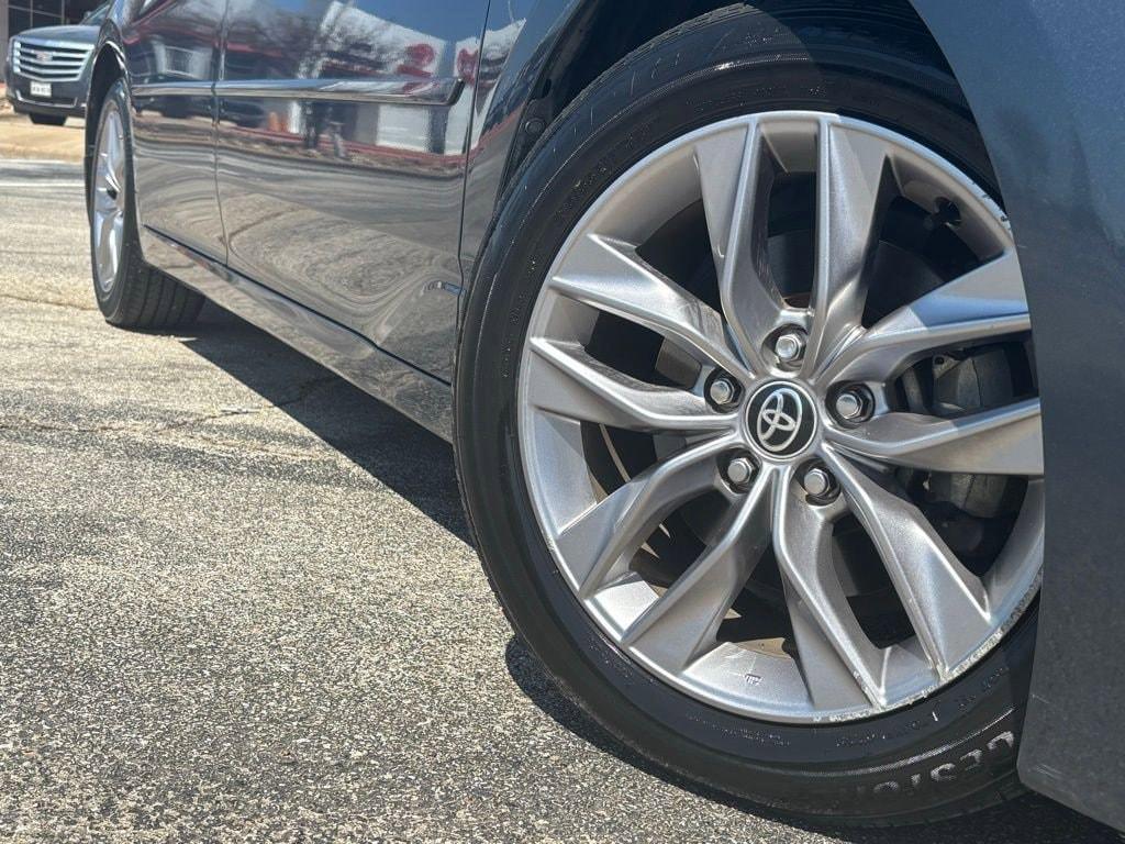 used 2021 Toyota Avalon car, priced at $27,388
