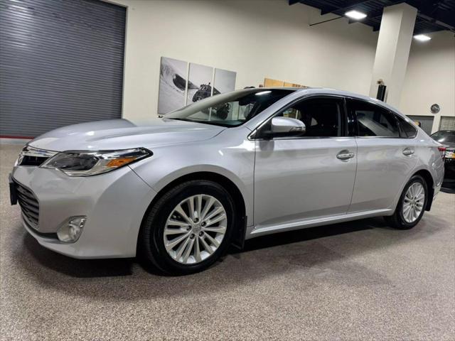 used 2013 Toyota Avalon Hybrid car, priced at $14,990